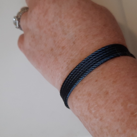Navy Blue Steel Cable Bracelet 💙 - Picture 6 of 6